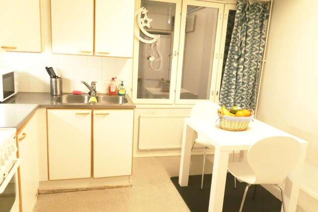 Проживание в семье Great Stay Between Airport and City!With Cats. Хельсинки-23